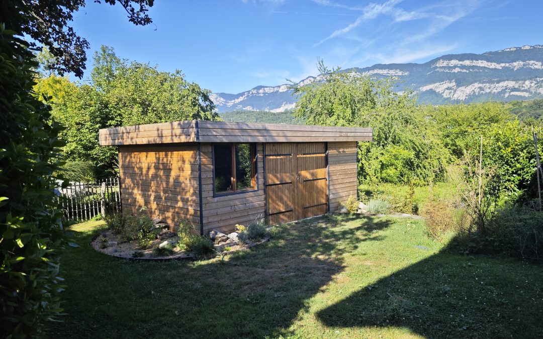 – Création d’un cabanon